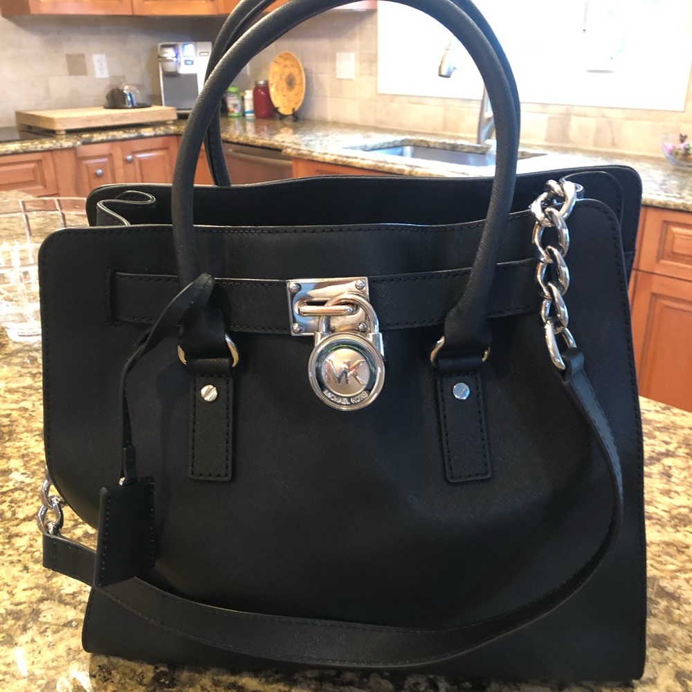 Michael Kors Hamilton Satchel (Black)